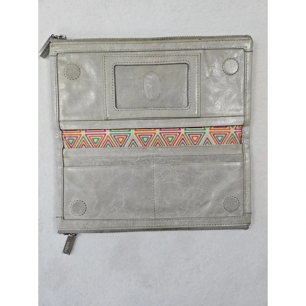 Hobo International Distressed Grey Leather Zip Clutch Wallet Geometric lining